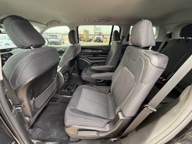 2021 Jeep Grand Cherokee L Laredo