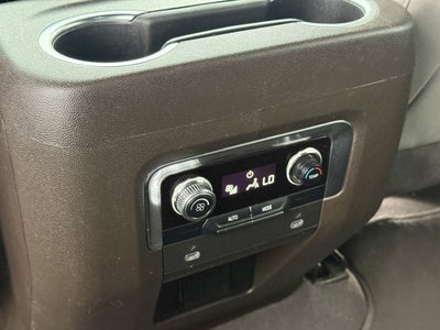 2023 GMC Yukon SLE