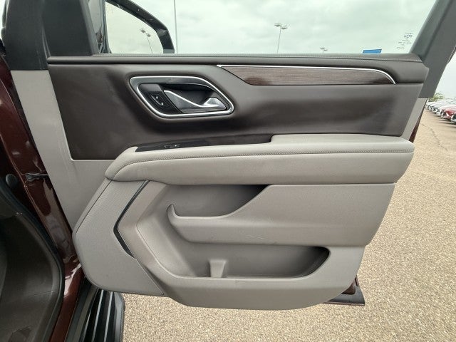 2023 GMC Yukon SLE