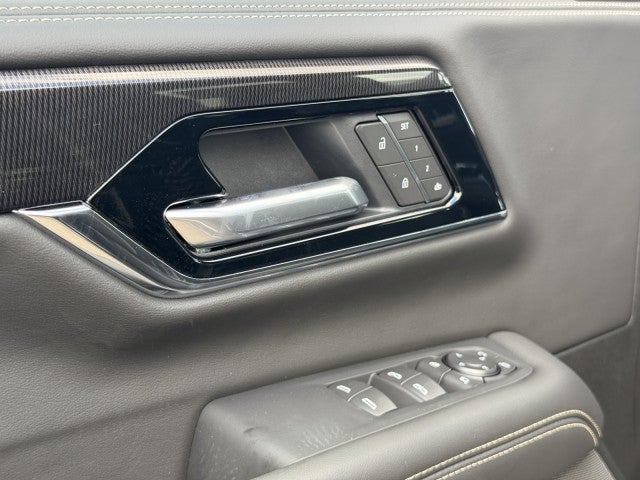 2027 GMC Yukon Elevation