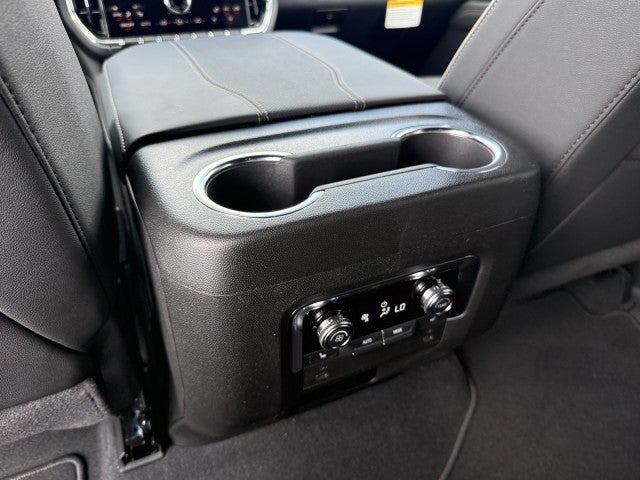 2027 GMC Yukon Elevation