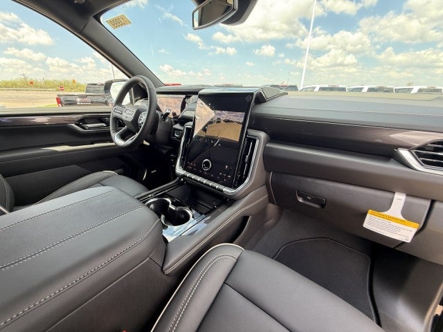 2027 GMC Yukon Elevation
