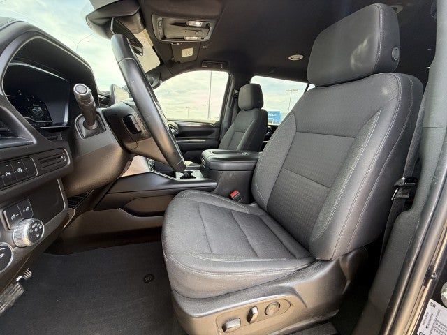 2023 GMC Yukon XL SLE