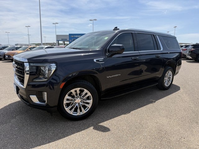 2023 GMC Yukon XL SLE
