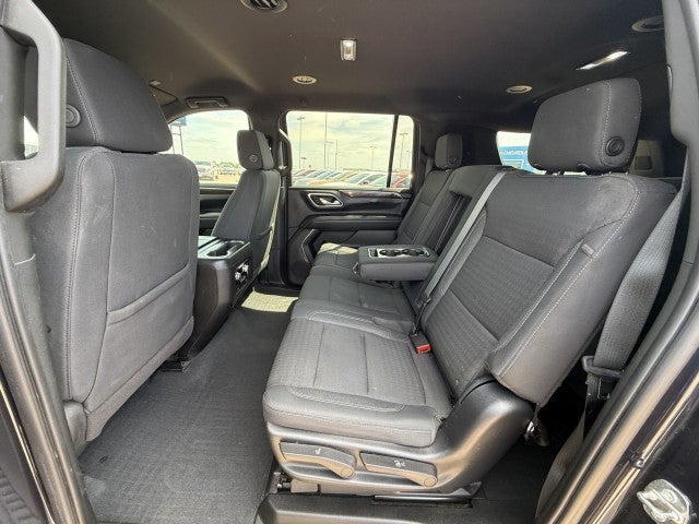 2023 GMC Yukon XL SLE