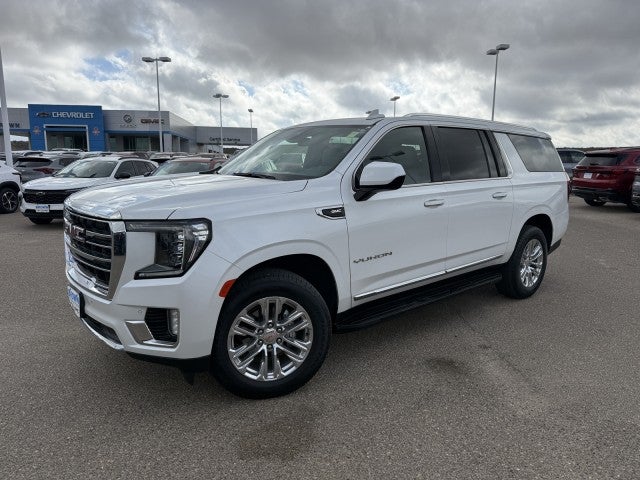 2023 GMC Yukon XL SLT