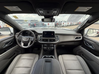 2023 GMC Yukon XL SLT