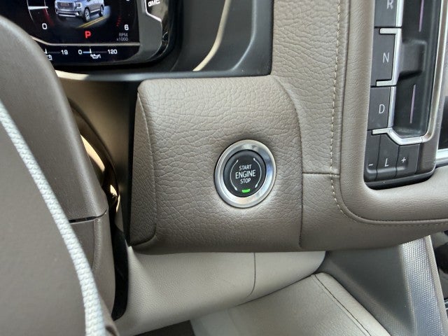 2024 GMC Yukon XL Denali