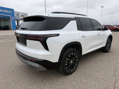 2025 Chevrolet Traverse LT