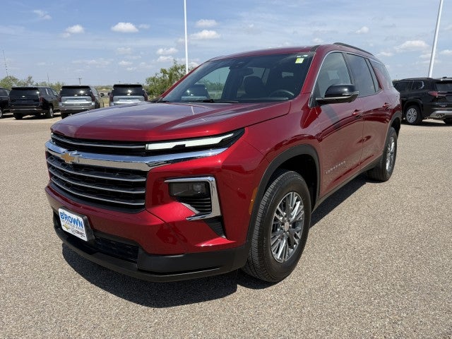 2025 Chevrolet Traverse LT