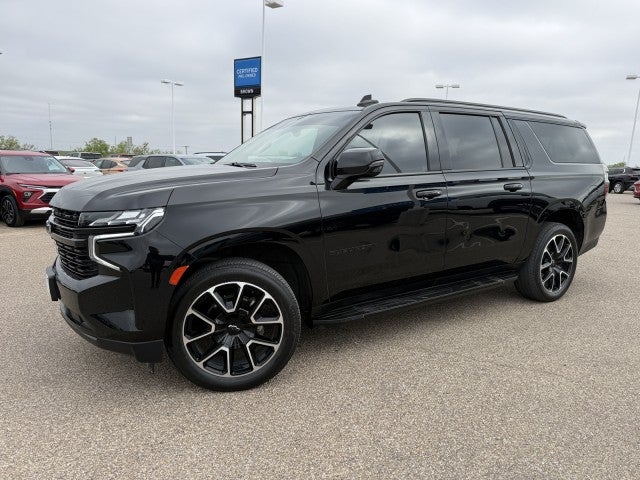 2023 Chevrolet Suburban RST