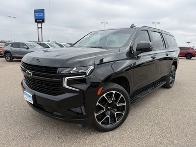 2023 Chevrolet Suburban RST