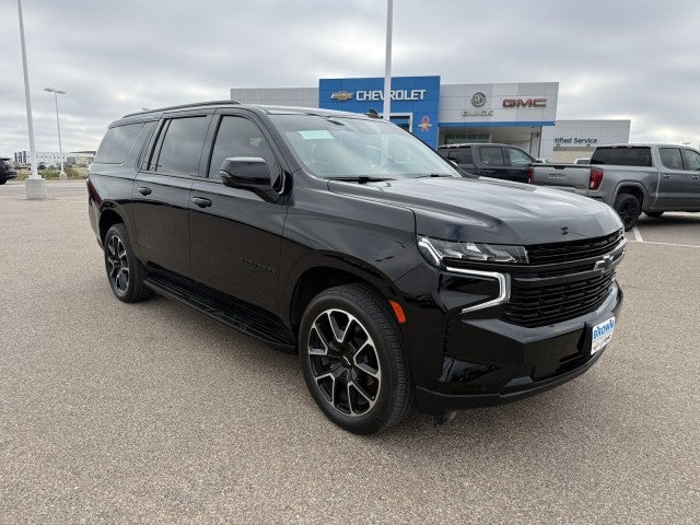 2023 Chevrolet Suburban RST