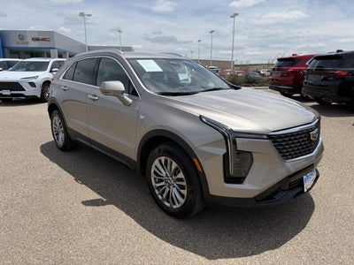 2025 Cadillac XT4 Premium Luxury