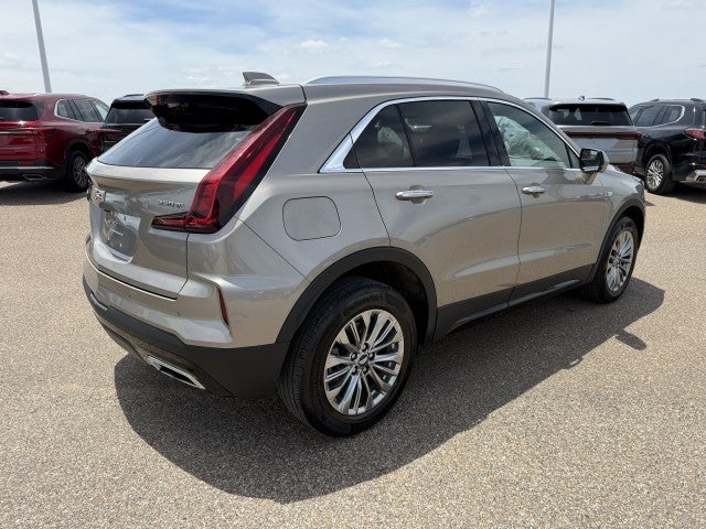2025 Cadillac XT4 Premium Luxury