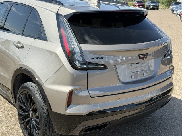 2024 Cadillac XT4 FWD Sport