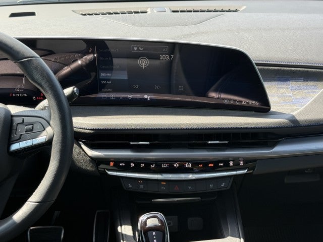 2024 Cadillac XT4 FWD Sport