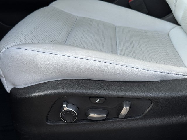 2025 Cadillac XT4 Sport