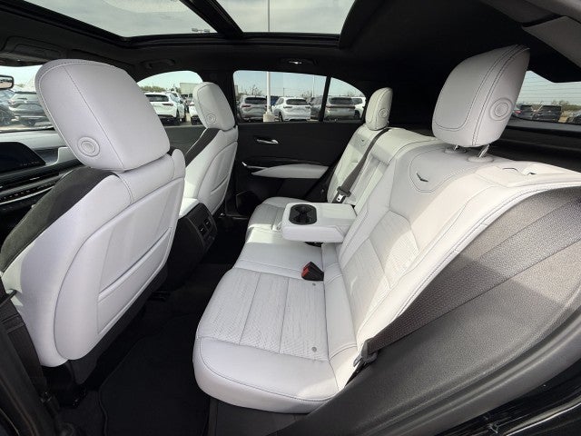 2025 Cadillac XT4 Sport