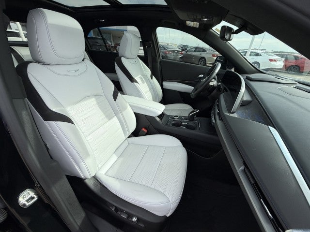 2025 Cadillac XT4 Sport