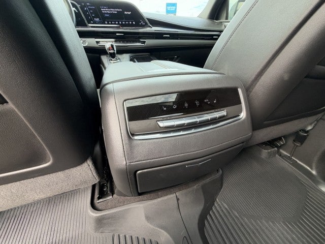 2024 Cadillac Escalade Sport