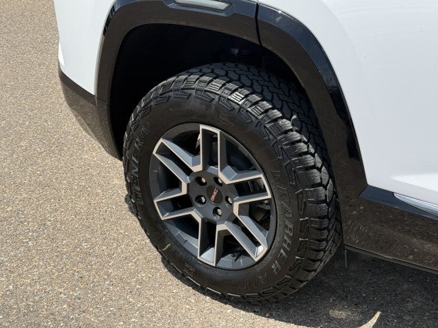 2027 GMC Terrain AWD AT4