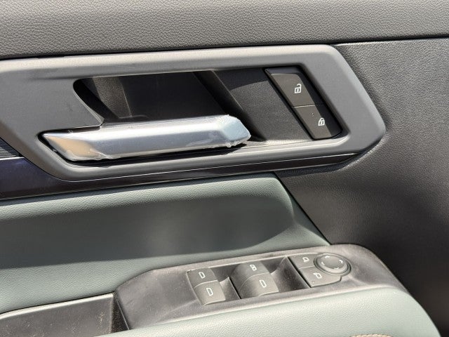 2027 GMC Terrain AWD AT4