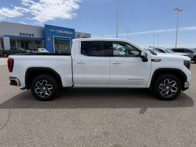 2026 GMC Sierra 1500 SLE