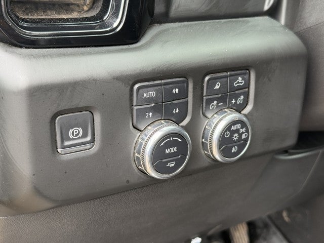 2025 GMC Sierra 1500 AT4