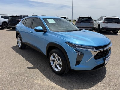 2025 Chevrolet Trax LS
